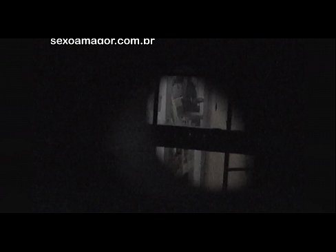 ❤️ Sarışın, içi boş tuğlaların arkasına gizlenmiş bir mahalle röntgencisi tarafından gizlice videoya alınır ️ Süper porno bize %tr.sexafinkarasskaz.ru